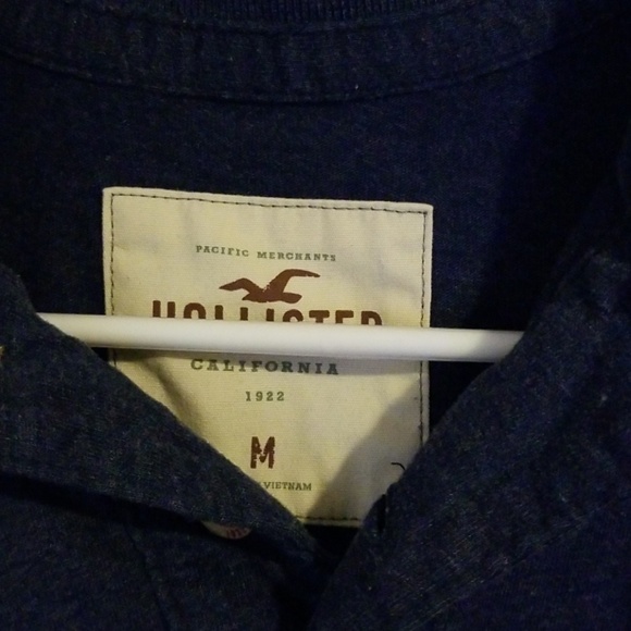 Hollister Polo - Picture 2 of 3